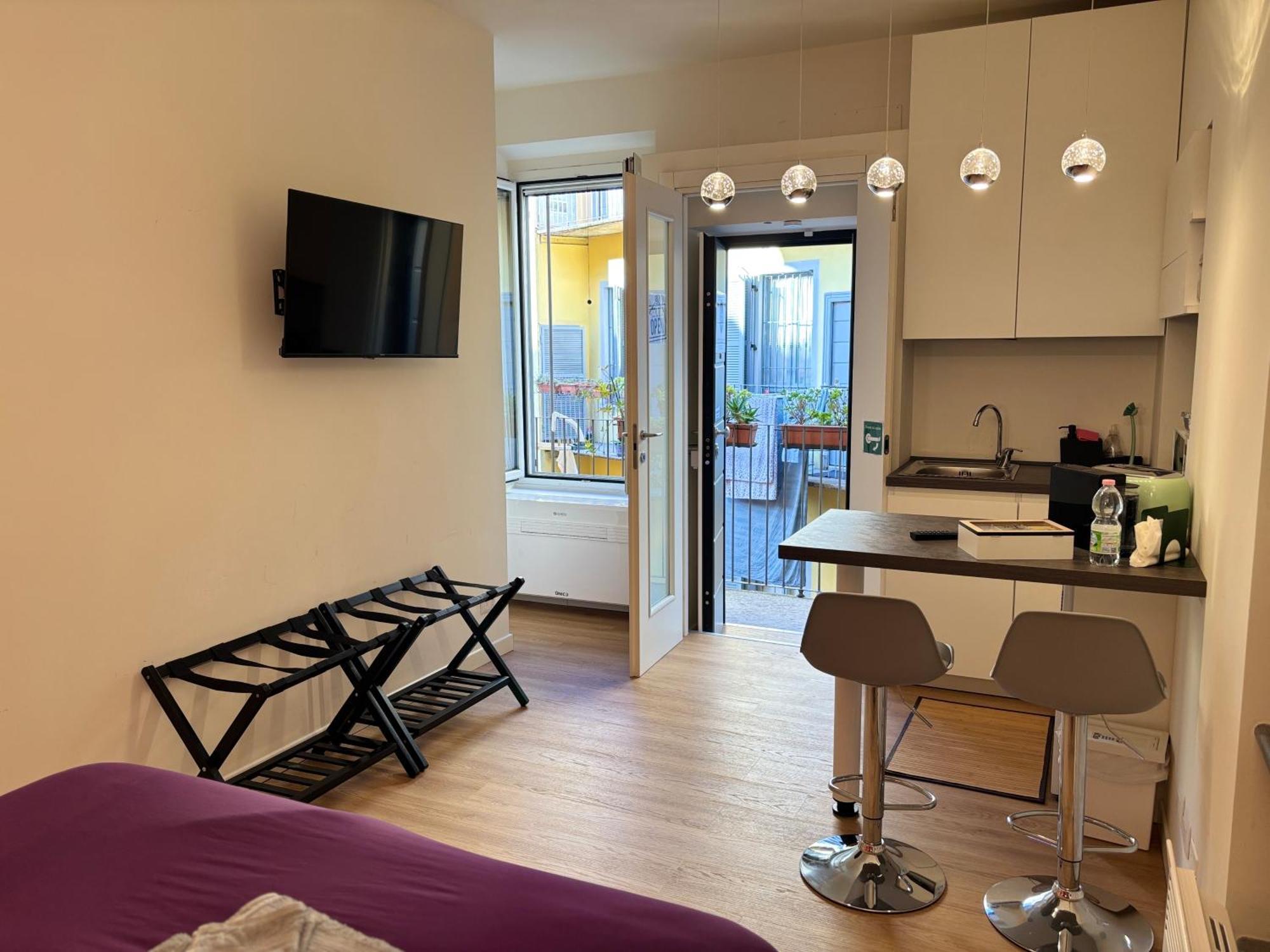 La Vecchia Milano-Les Nubles Vannucci - Il Ballatoio E Il Cortile Buitenkant foto