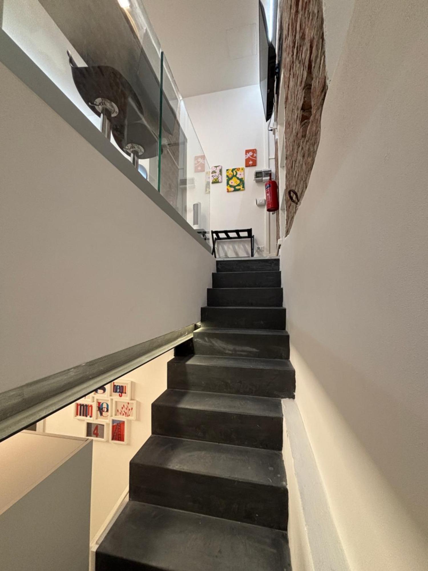 La Vecchia Milano-Les Nubles Vannucci - Il Ballatoio E Il Cortile Buitenkant foto